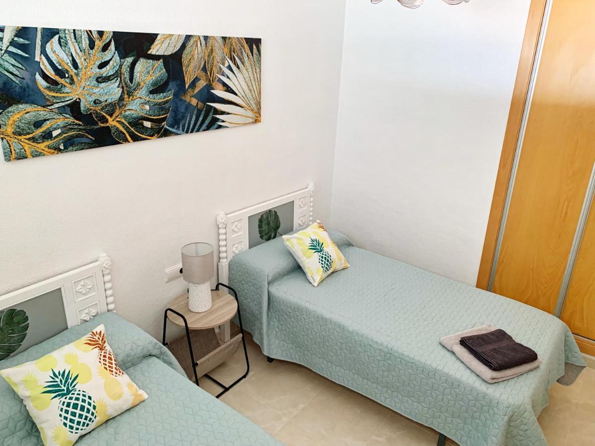 Sunny Beach Retreat 산타 폴라 외부 사진