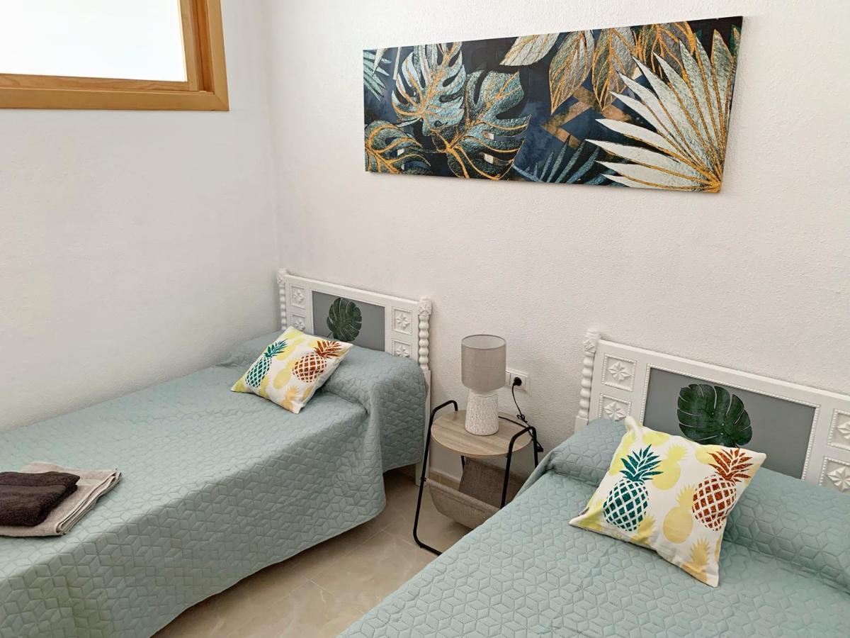 Sunny Beach Retreat 산타 폴라 외부 사진